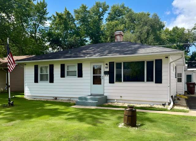 Property at 309 Oakview Ave, Joliet, IL 60433, 3 beds, 1 bath