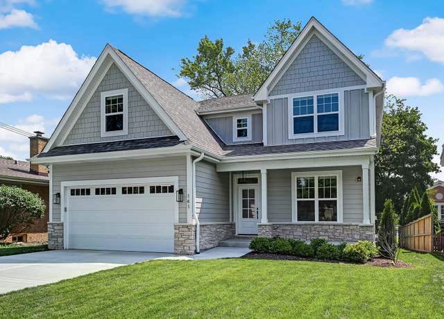 Property at 141 Oxford Ave, Clarendon Hills, IL 60514, 5 beds, 4.5 baths