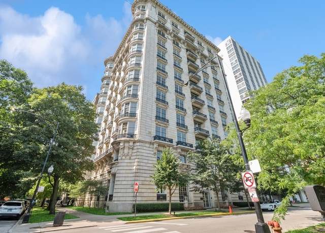 Property at 1544 N State Pkwy Unit A3, Chicago, IL 60610, 3 beds, 2 baths