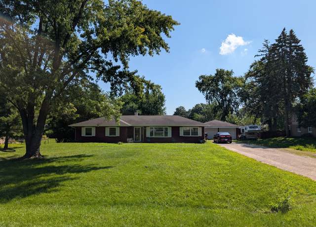 Property at 1010 Cassie Dr, Joliet, IL 60435, 3 beds, 1 bath