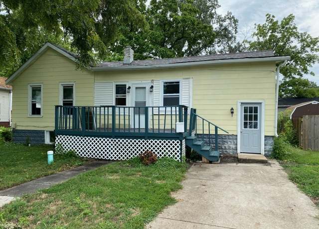 Property at 216 S Chicago St, Pontiac, IL 61764, 3 beds, 1 bath
