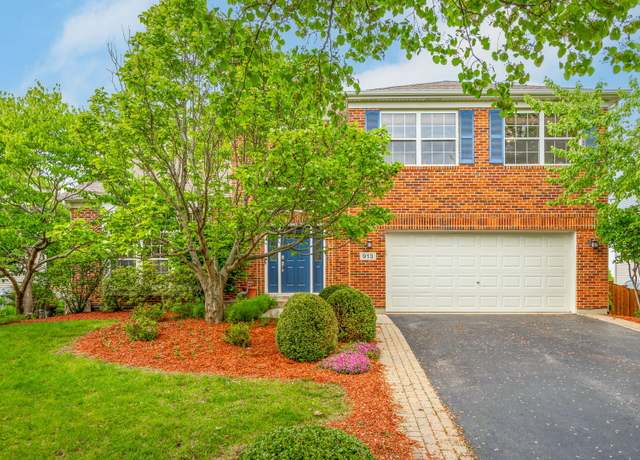 Property at 913 Rivers Edge Dr, Minooka, IL 60447, 4 beds, 3.5 baths