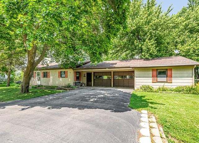 Property at 308 E Washington St, Durand, IL 61024, 2 beds, 1 bath