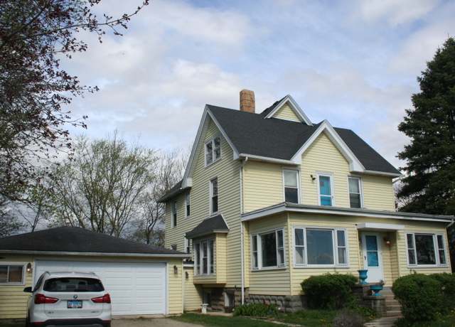 Property at 340 N Harlem Ave, Peotone, IL 60468, 4 beds, 1.5 baths