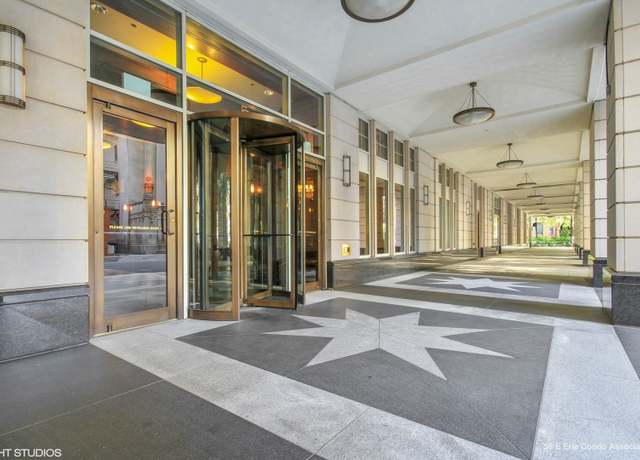 Property at 55 E Erie St #5201, Chicago, IL 60611, 3 beds, 3.5 baths