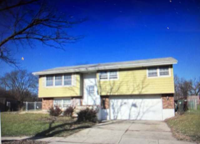 Property at 16916 Magnolia Dr, Hazel Crest, IL 60429, 4 beds, 2 baths