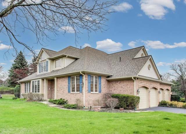 Property at 1791 Brush Hill Ln, Glenview, IL 60025, 3 beds, 2.5 baths