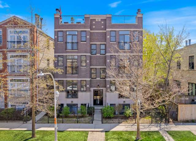 Property at 1107 W Cornelia Ave Unit 2E, Chicago, IL 60657, 2 beds, 2 baths