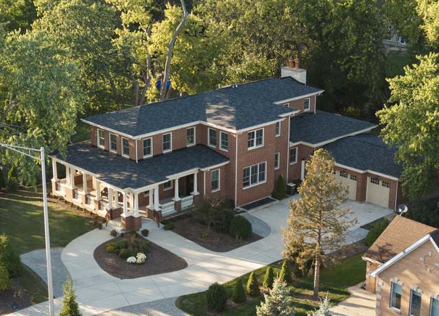 Property at 326 E Central Rd, Arlington Heights, IL 60005, 5 beds, 4.5 baths