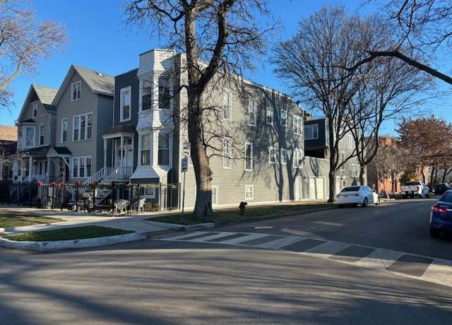 Property at 2248 W School St, Chicago, IL 60618, 10 beds, 5 baths