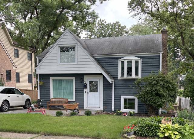 Property at 4910 Prospect Ave, Downers Grove, IL 60515, 3 beds, 2 baths