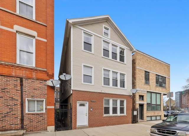 Property at 1202 W Huron St, Chicago, IL 60642, 3 beds, 3 baths