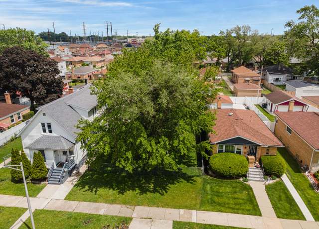 Property at 511 Linden Ave, Bellwood, IL 60104