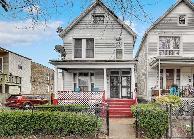 Property at 6750 S Peoria St, Chicago, IL 60621, 6 beds, 2 baths