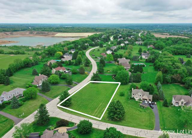 Property at 7409 Burning Tree Dr, Mchenry, IL 60050
