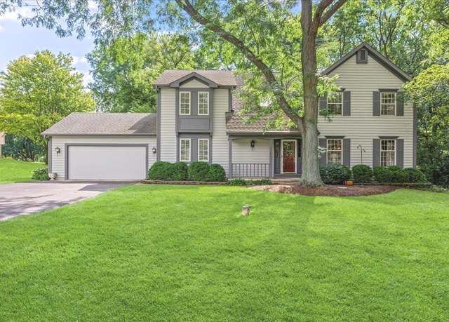 Property at 3302 Jasmine Ct, Crystal Lake, IL 60012, 4 beds, 3.5 baths