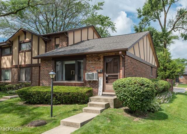 Property at 1S120 Radford Ln, Villa Park, IL 60181, 2 beds, 2 baths