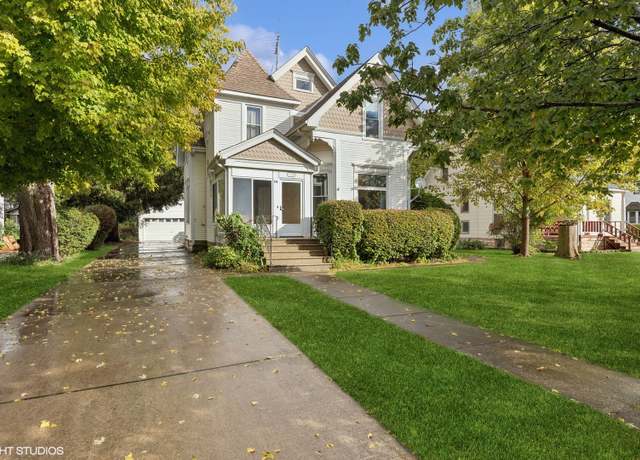 Property at 309 E Corning Ave, Peotone, IL 60468, 5 beds, 2 baths