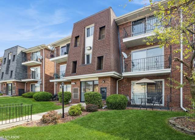 Property at 11953 S Lawndale Ave Unit 5B2, Alsip, IL 60803, 2 beds, 1 bath