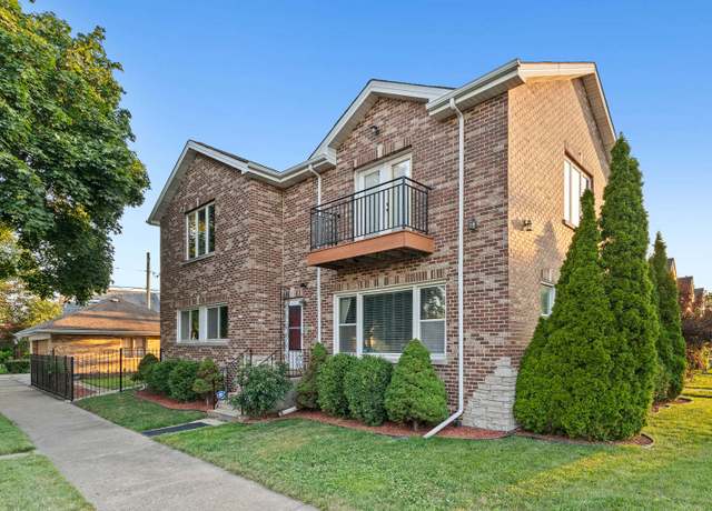 Property at 5901 W Foster Ave, Chicago, IL 60630, 6 beds, 4 baths