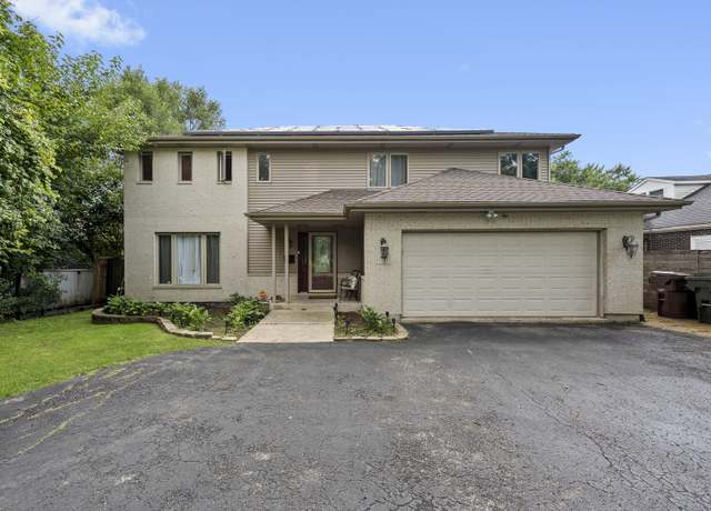 Property at 1821 Terrace Rd, Homewood, IL 60430, 4 beds, 2.5 baths