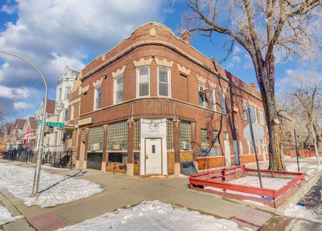 Property at 2257 S Sacramento Ave, Chicago, IL 60623, 3 beds, 2.5 baths