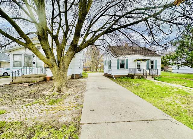 Property at 111 Penn St, Streator, IL 61364, 4 beds, 2 baths