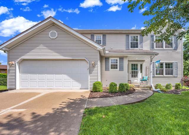 Property at 9 Remi Ct, Bloomington, IL 61704, 4 beds, 2.5 baths