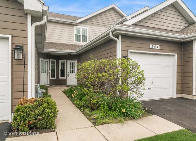 Property at 544 Woodhaven Dr #0, Mundelein, IL 60060, 2 beds, 2.5 baths