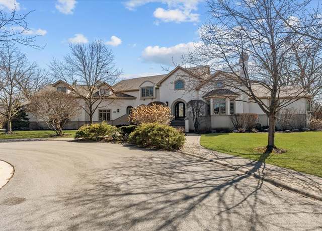 Property at 2521 Palmer Ct, Riverwoods, IL 60015, 5 beds, 6.5 baths