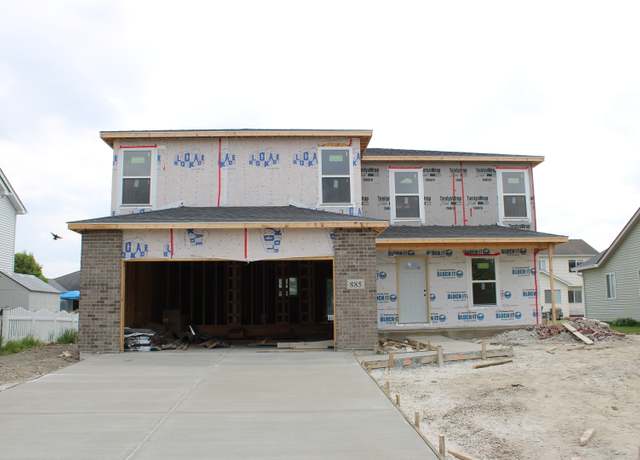 Property at 885 Blackhawk Dr, Braidwood, IL 60408, 4 beds, 2.5 baths