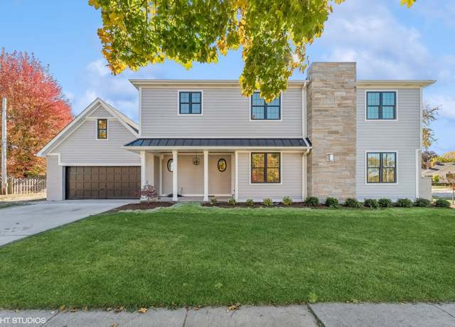 Property at 819 S Highland Ave, Arlington Heights, IL 60005, 4 beds, 3.5 baths