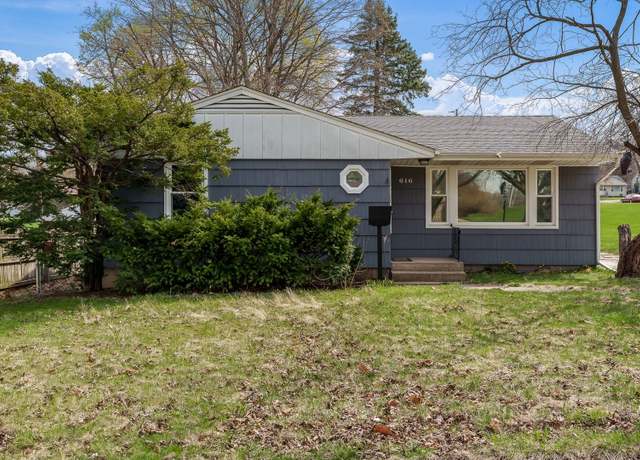 Property at 616 28th St, Rockford, IL 61108, 2 beds, 2 baths