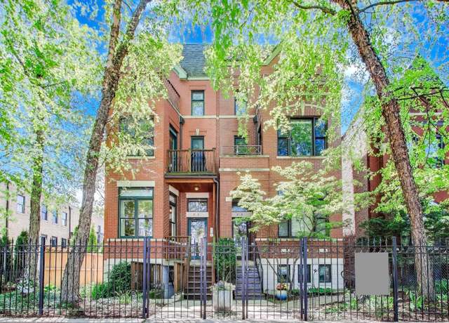 Property at 2029 W Evergreen Ave Unit 1E, Chicago, IL 60622, 3 beds, 3 baths