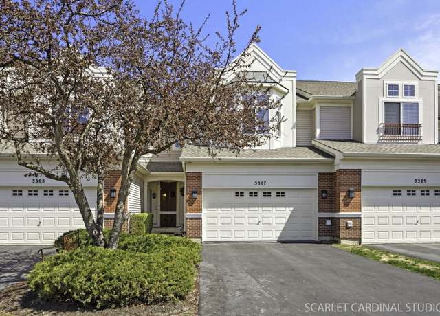 Property at 3307 Rosecroft Ln, Naperville, IL 60564, 3 beds, 2.5 baths
