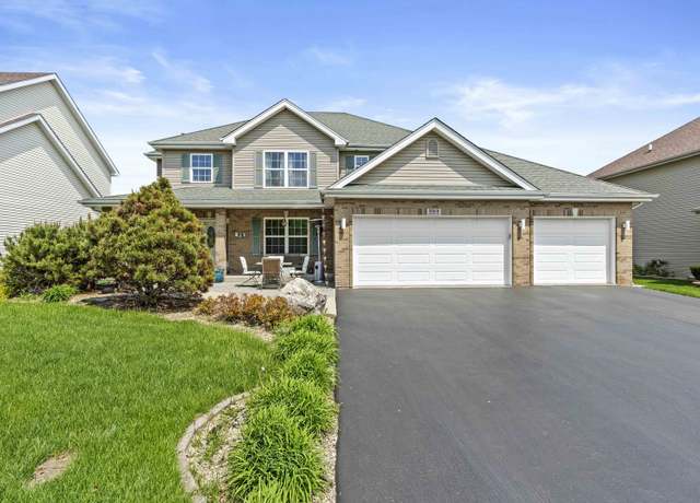 Property at 253 Aspen Dr, Beecher, IL 60401, 4 beds, 2.5 baths