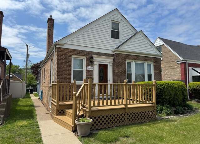 Property at 10926 S Avenue B, Chicago, IL 60617, 3 beds, 1 bath