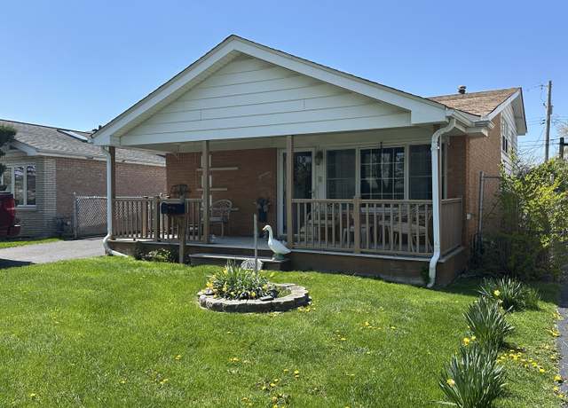 Property at 11024 Mason Ave, Chicago Ridge, IL 60415, 3 beds, 2 baths