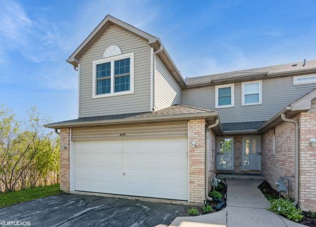 Property at 690 N Western Ln, Addison, IL 60101, 3 beds, 2.5 baths