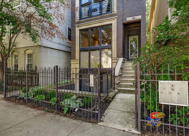 Property at 909 N Honore St #1, Chicago, IL 60622, 3 beds, 2.5 baths