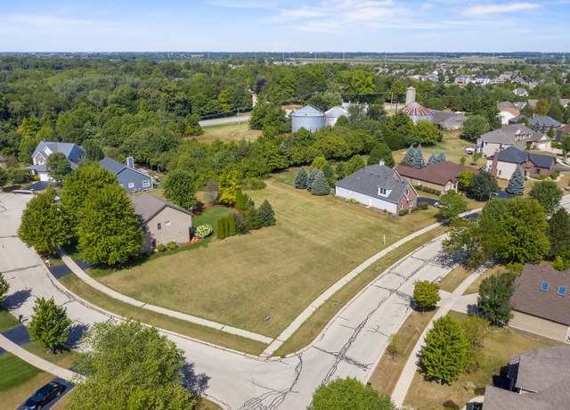 Property at 744 Merrill New Rd, Sugar Grove, IL 60554