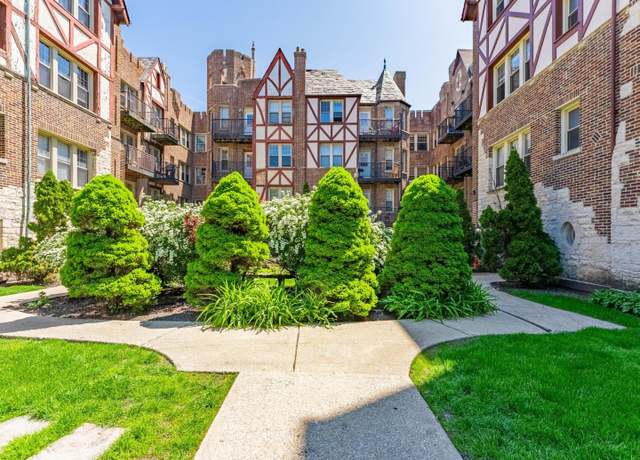 Property at 5717 N Kimball Ave Unit 2N, Chicago, IL 60659, 2 beds, 1 bath