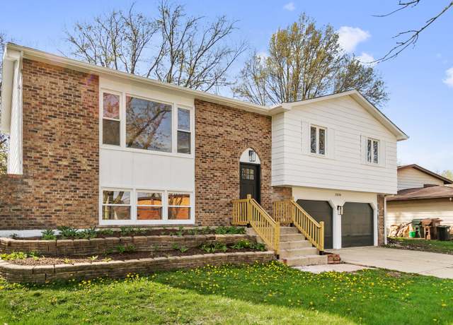 Property at 22636 Amy Dr, Richton Park, IL 60471, 3 beds, 2 baths