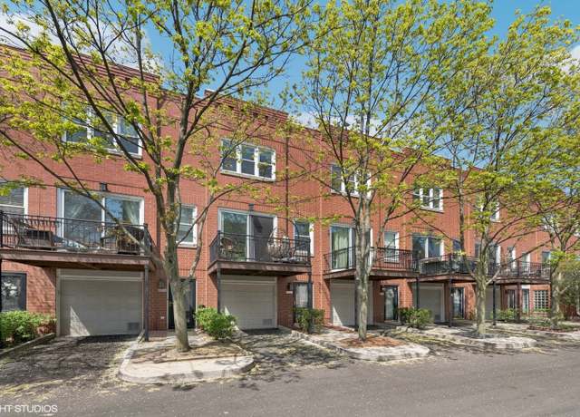 Property at 2835 N Wolcott Ave Unit G, Chicago, IL 60657, 3 beds, 2 baths