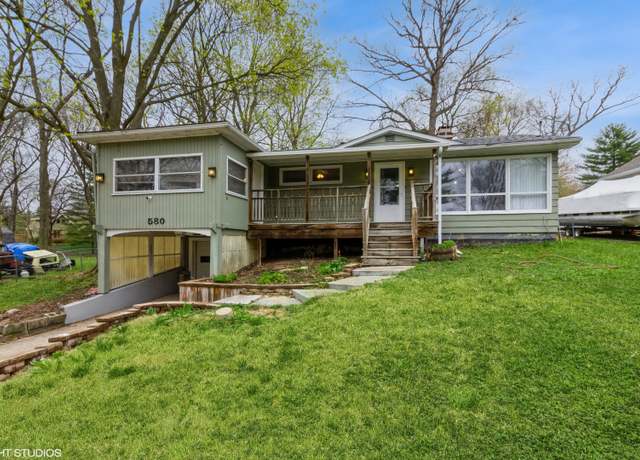 Property at 580 Holiday Dr, Somonauk, IL 60552, 3 beds, 2 baths
