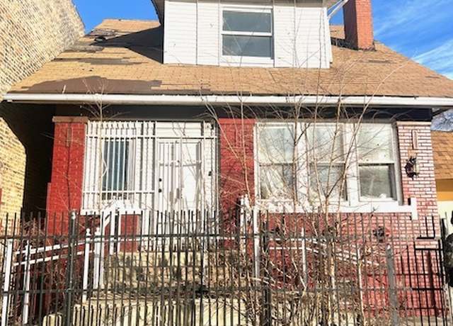 Property at 6215 S Prairie Ave, Chicago, IL 60637, 4 beds, 1.5 baths