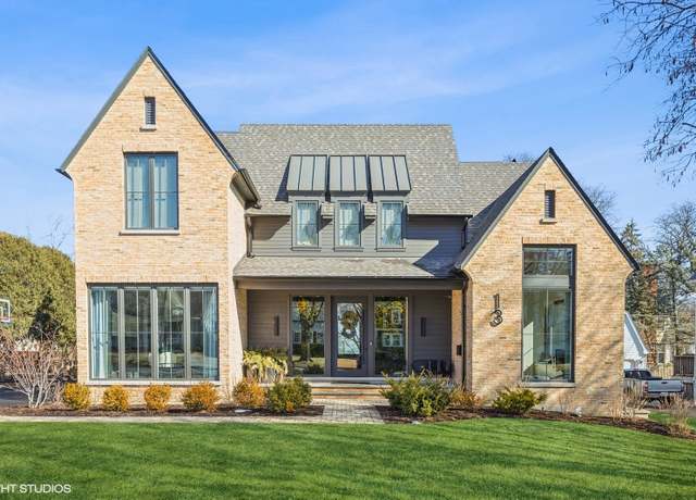 Property at 13 S Elm St, Hinsdale, IL 60521, 5 beds, 4.5 baths
