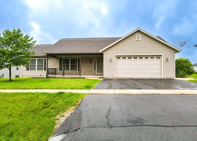 Property at 340 Homestead Dr, Twin Lakes, WI 53181, 3 beds, 2.5 baths