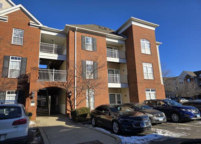 Property at 1905 N Lincoln Ave #327, Urbana, IL 61801, 4 beds, 4 baths