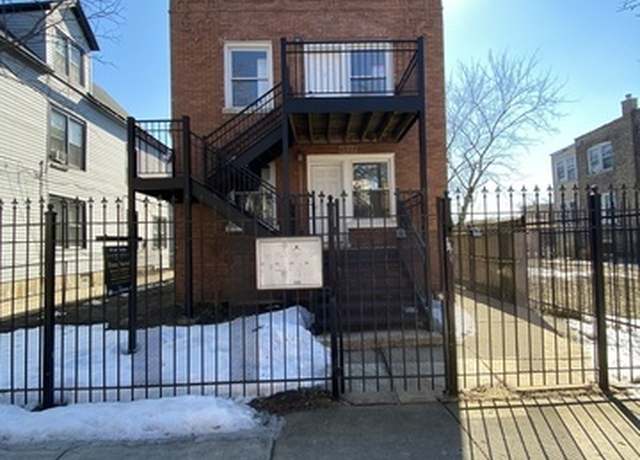 Property at 4225 W Augusta Blvd, Chicago, IL 60651, 8 beds, 4 baths